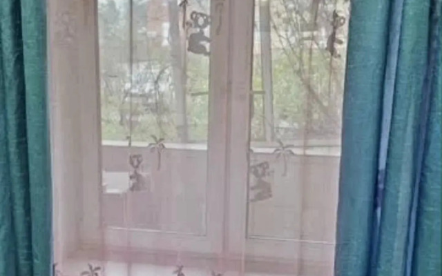 Квартира студия Эконом на Цокольном Этаже