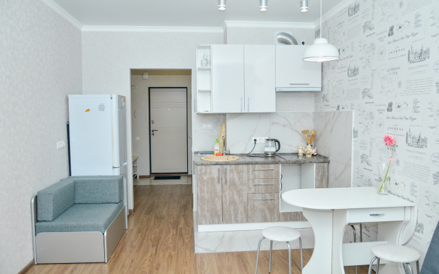 Studiya V ZhK Pyat' Zvezd Flat