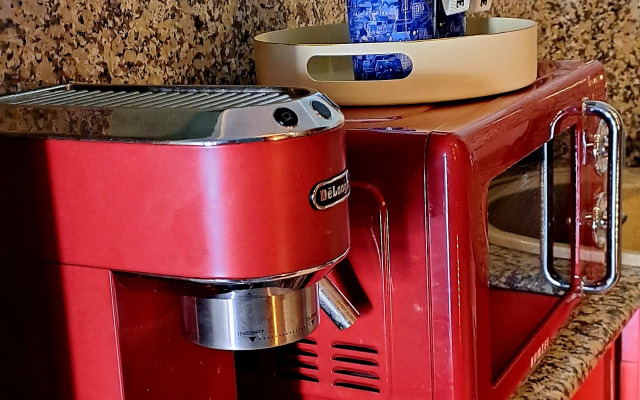 Mtrediani Art Rainbow Apartments