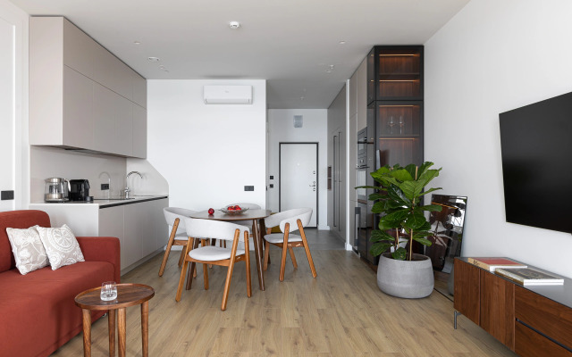 Mores Apartments