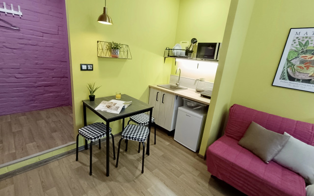 Квартира Комсомольский проспект 8-3