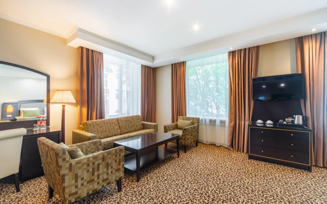 Arbat Hotel