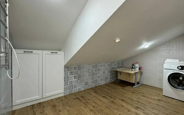 Квартиры с балконами и видом на горы на Мелетяна 5а 2