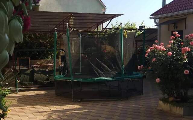 Morskaya 51 Guest House