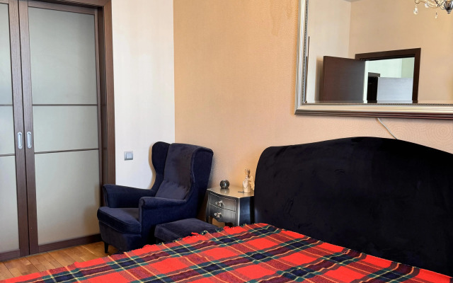U krasnoy ploschadi Flat