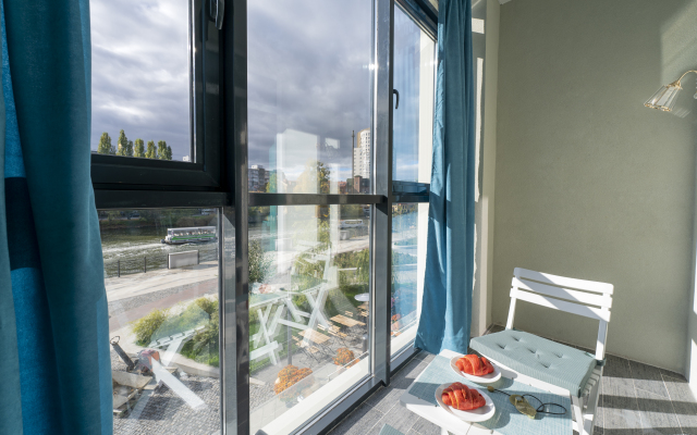 Rybnaya Derevnya S Pryamym Vidom Na Reku Apartments