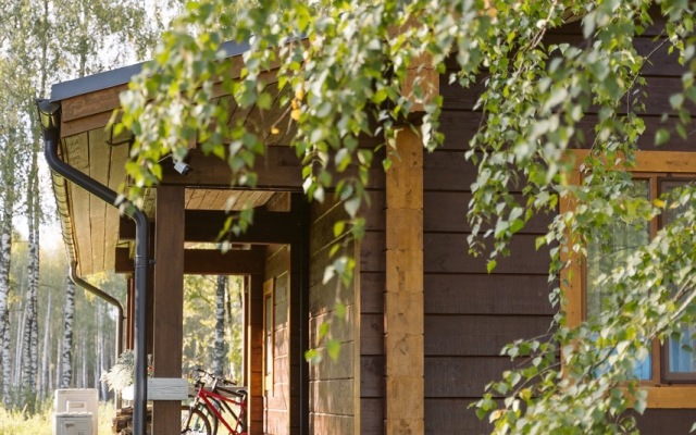 Baza Otdykha Dom Les Chalet Berloga Country Resort