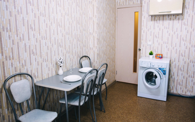 Квартира Фронтовая 4