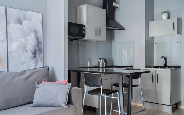 Studiya na 2 etazhe Flat