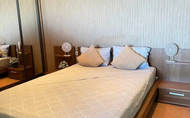 Apartamenty Sutki VIP c panoramnym vidom na reku na Urickogo 62