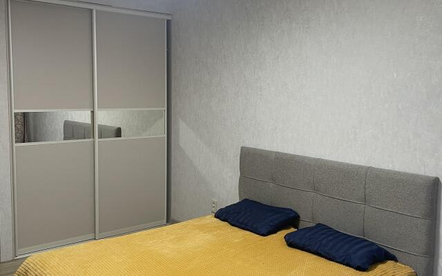 3 Flat