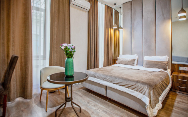 Seven Baku Hotel