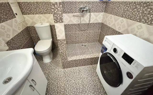 Na Ulitse Volzhskoy, 34 Flat