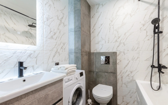 V Tsentre Goroda Apartment