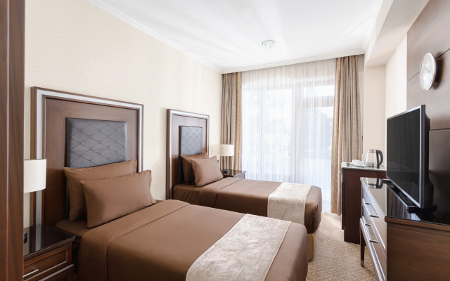 Chinar Health Hotel Naftalan Hotel