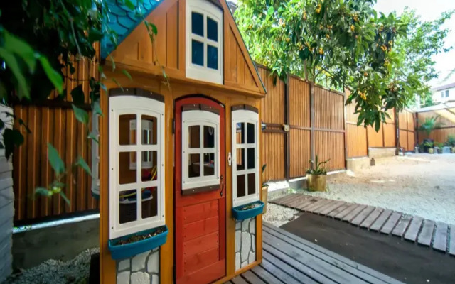 Schastlivy Slon Guest house