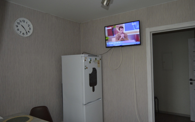 Uyutnaya V Dome Kolizey Flat