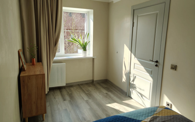 Квартира Стильная с Видом на Кирху Святого Семейства