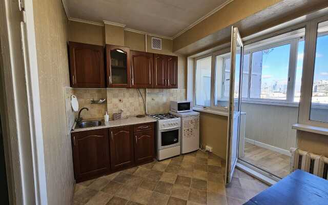 1b Slavyanskiy Bulvar 15 Apartments