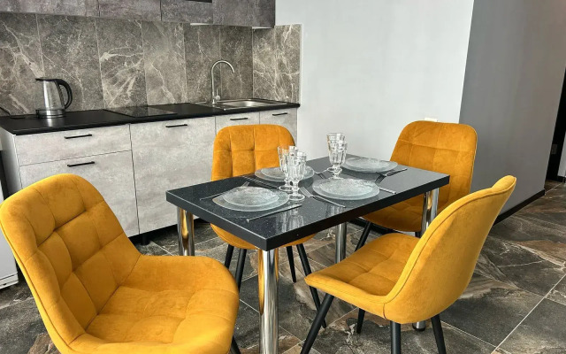 Квартира Двухкомнатная возле Космопорта