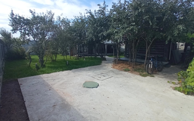 Dom U Vody S Bankoy Private House