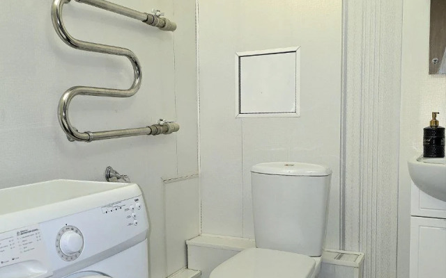 Na Ulitse Latyshskikh Strelkov 45 Apartments