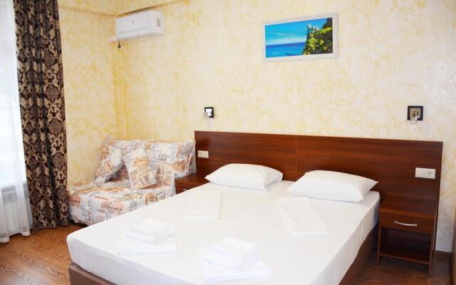 Aqua Life Hotel