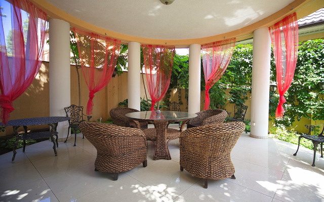 Luxury Villa