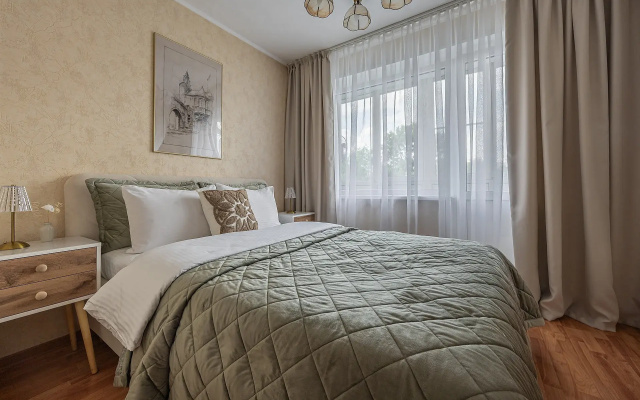 Apartamenty trehkomnatnye v 4km ot Kremla Sova-Dom