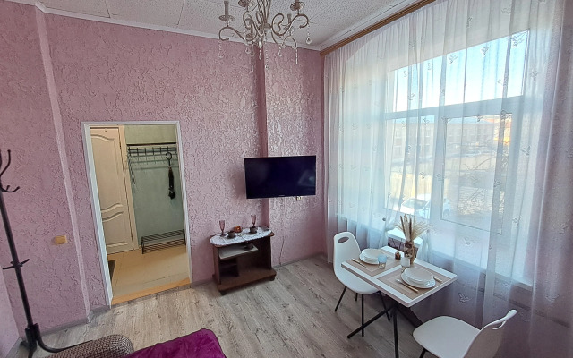 U Kolomenskogo Kremlya Flat