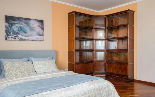 Квартира Двухкомнатная у м. Пионерская