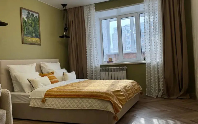 Квартира на Ураева 8