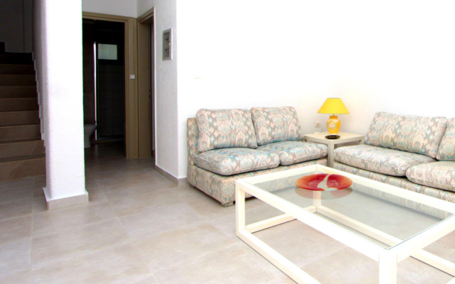 Lorenia Sea Side Elani Villa