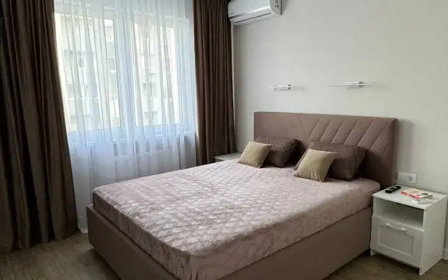 Квартира на Войсковой 4к12 (Галактика)