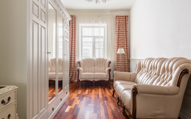 Апартаменты у Исаакиевского Собора