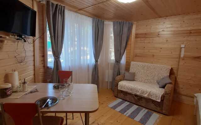 V Gostyah U Skazki Guest house