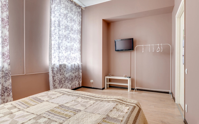 SpbMain SpbMejn na Efimova Flat