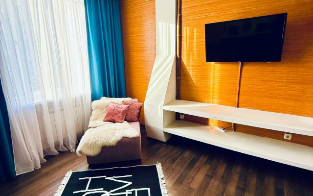 Апартаменты КВАРТ отель на Свободы