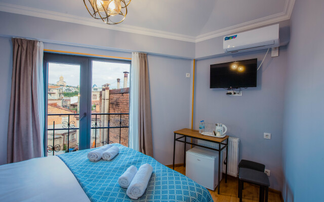 Central Gate Tbilisi Boutique Hotel