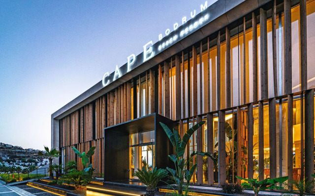 Cape Bodrum Luxury Hotel & Beach