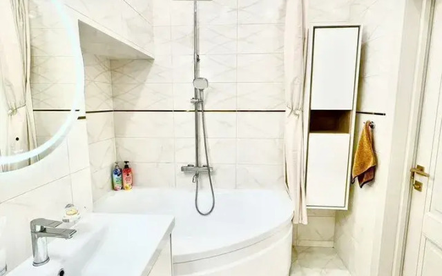 2-Komnatnye C Pryamym Vidom Na More Flat