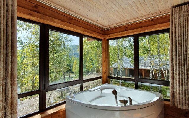 Eko-Hotel PRIRODA, Chemal Hotel