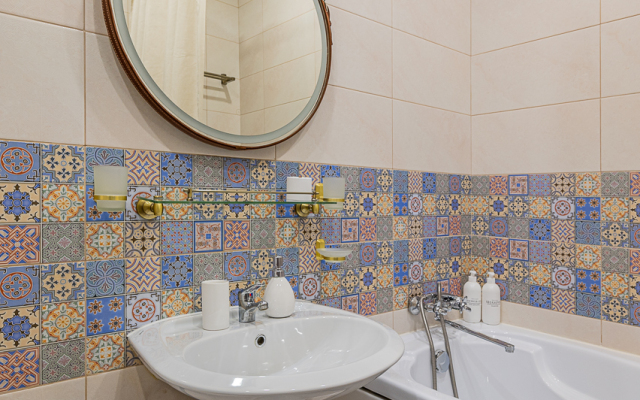 Апартаменты на Краснолесья 10/3