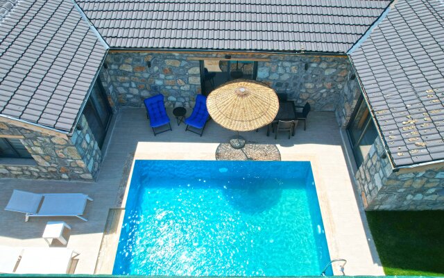 Sera Stone House with Private Pool Villa