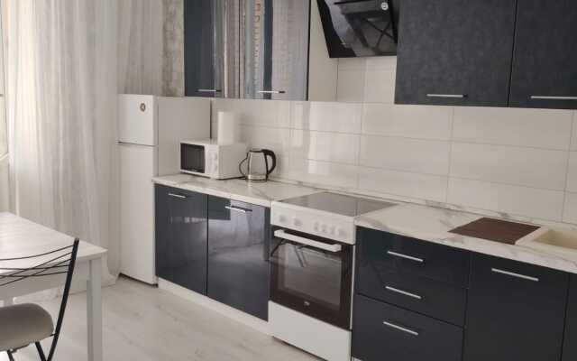Na Krymskoy 7 Apartments
