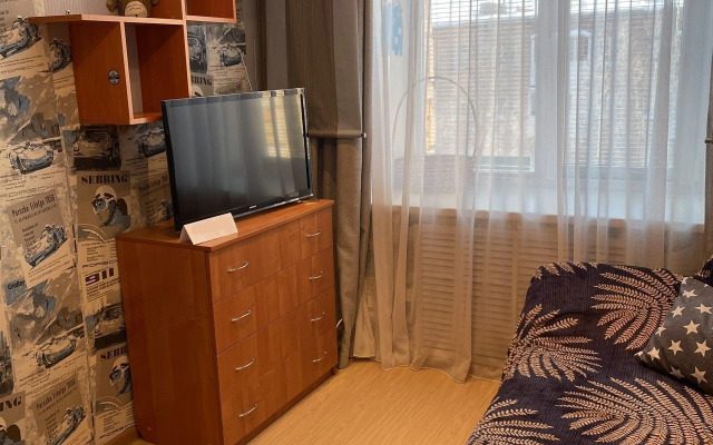 Квартира Уютная двухкомнатная