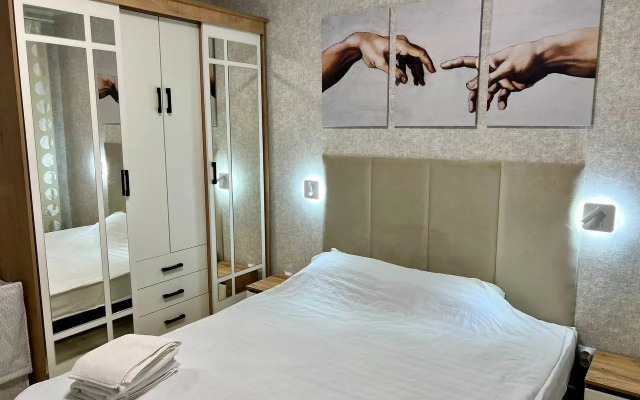 Na Vadima Shefnera 10 k1 Apartments