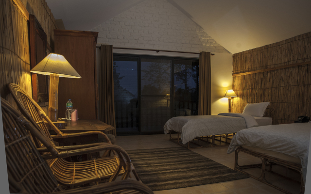 Sarang Wildlife Sanctuary Hotel