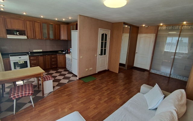 Квартира 10 мин до центра, уютно, чисто, ванна для двоих