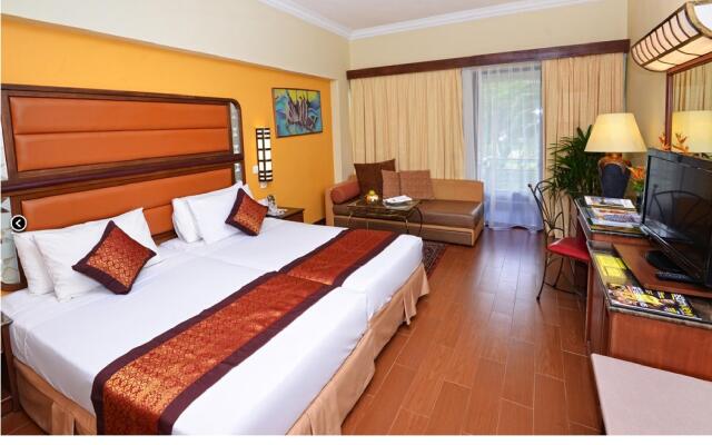 Holiday Villa Beach Resort & Spa Langkawi